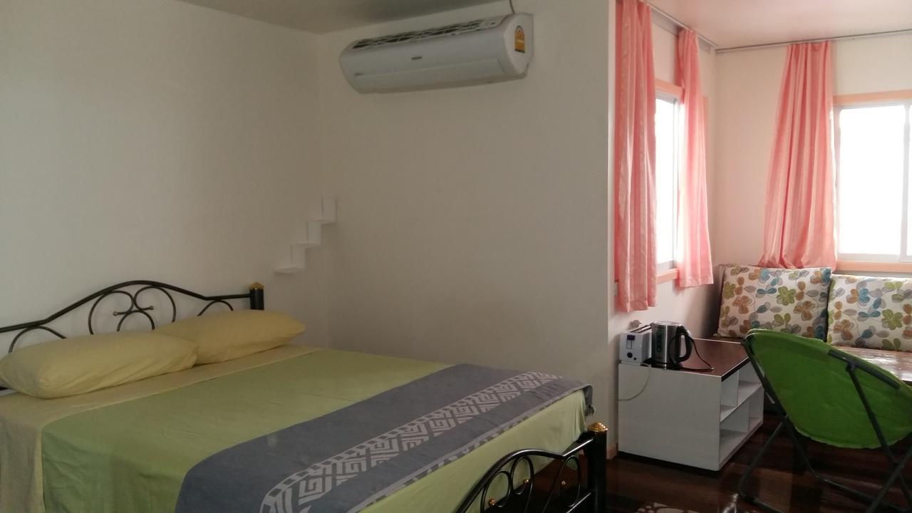 Jutharat Home Phra Nakhon Si Ayutthaya Esterno foto